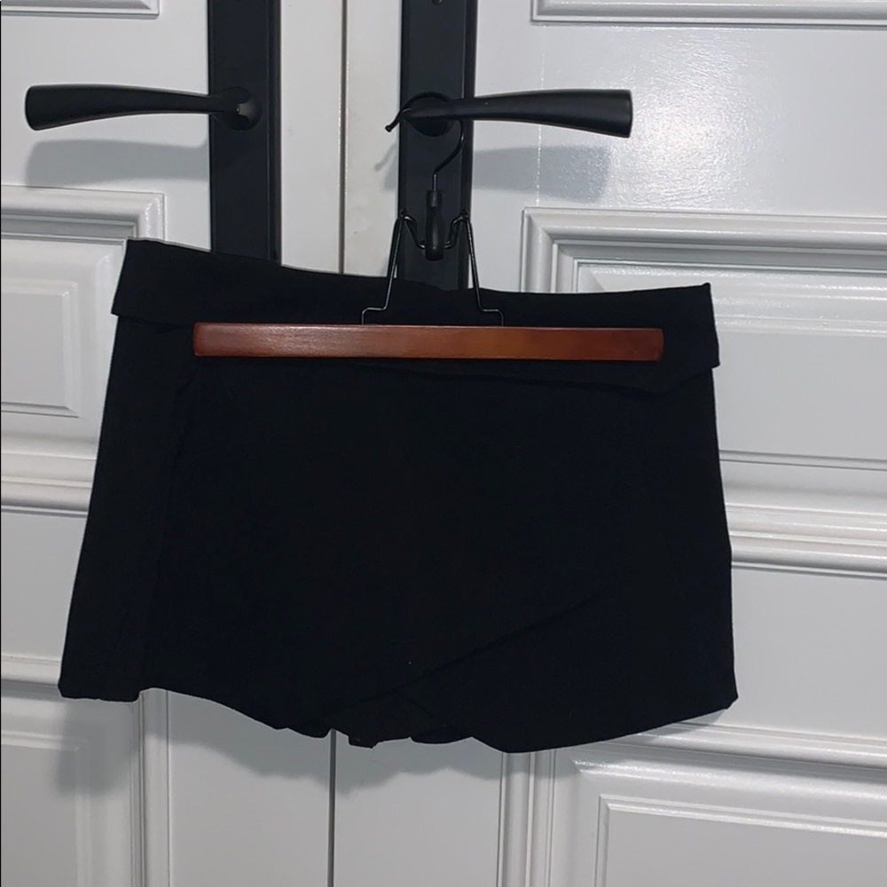 Forever 21 Asymmetrical skort
